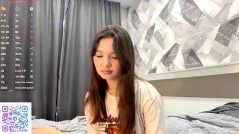 Kira online show from October 27, 2025, 11:25 am