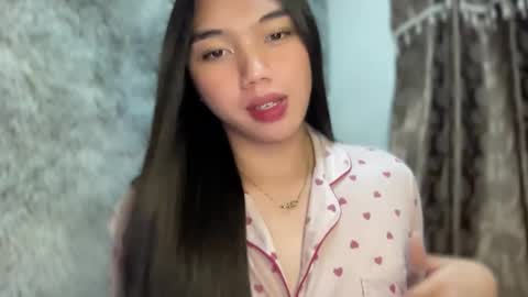 Snapshot of kat_hollandx chatting on January 25, 2025, 6:34 am Majesty online show from January 25, 2025, 6:34 am