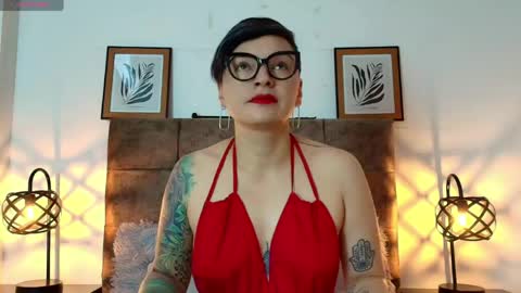 kat paradisse online show from June 8, 2026, 11:54 am