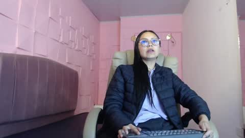 Katalina online show from March 30, 2026, 12:28 pm