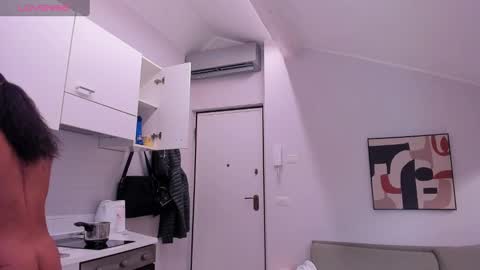 Snapshot of katamillants777 chatting on March 6, 2025, 12:32 am Kata Millants online show from March 6, 2025, 12:32 am