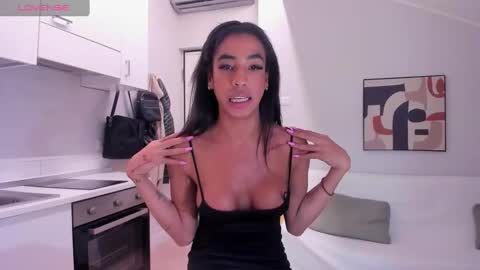 Snapshot of katamillants777 chatting on March 7, 2025, 11:49 pm Kata Millants online show from March 7, 2025, 11:49 pm