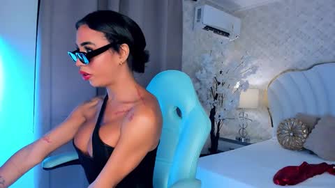 Snapshot of katamillants777 chatting on September 19, 2025, 5:53 am Kata Millants online show from September 19, 2025, 5:53 am