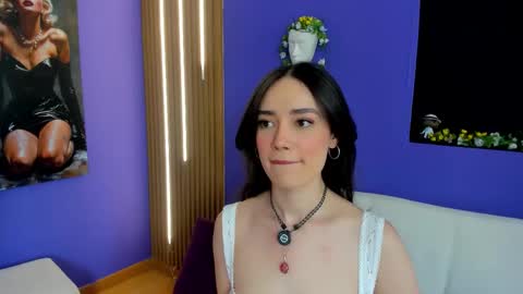 Kate online show from October 15, 2025, 9:15 pm