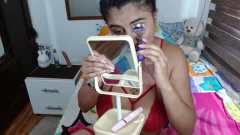 katerine online show from October 30, 2025, 2:18 pm