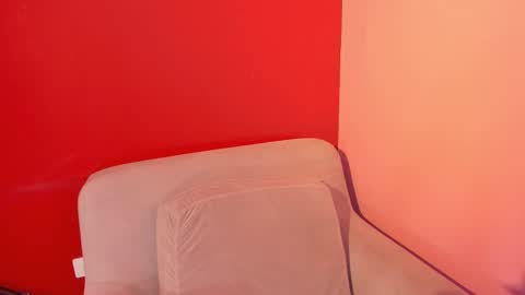 Kate  online show from November 14, 2025, 11:09 am