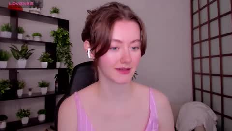 Kate online show from February 11, 2026, 2:49 am