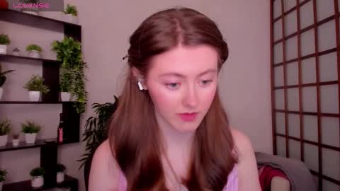 Kate online show from March 13, 2026, 3:02 am