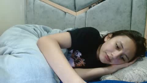 kate online show from April 11, 2026, 1:43 am