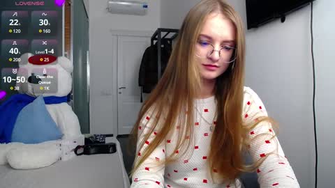 Snapshot of kate_jonson chatting on December 2, 2024, 1:13 pm .Be kind and gentle with me and I will do my best for you. online show from December 2, 2024, 1:13 pm