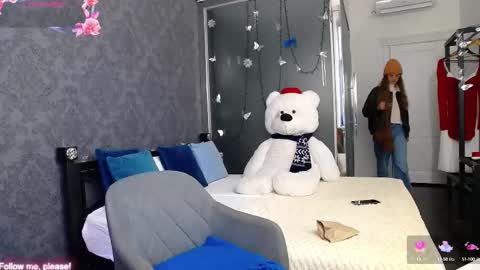 Snapshot of kate_jonson chatting on September 30, 2025, 7:02 am .Be kind and gentle with me and I will do my best for you. online show from September 30, 2025, 7:02 am