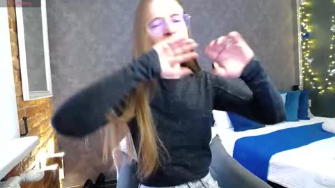 .Be kind and gentle with me and I will do my best for you.   online show from November 22, 2025, 7:40 am