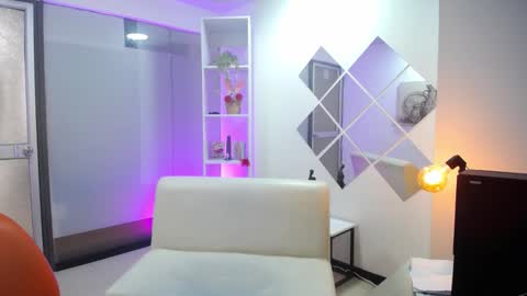 Snapshot of kate_owenns chatting on March 10, 2025, 7:50 pm Kate online show from March 10, 2025, 7:50 pm