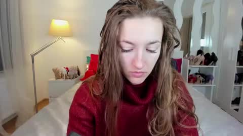 Snapshot of kate_redgar chatting on February 20, 2025, 10:16 am kate_redgar online show from February 20, 2025, 10:16 am