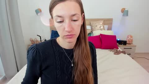 Snapshot of kate_redgar chatting on September 25, 2025, 1:15 pm kate_redgar online show from September 25, 2025, 1:15 pm
