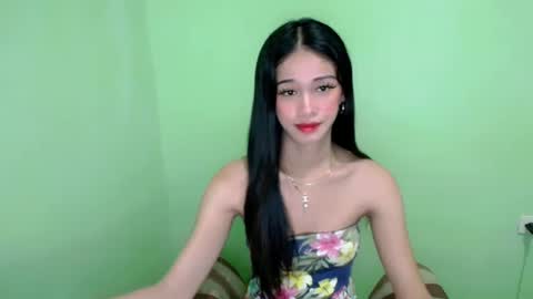 Snapshot of kate_romance chatting on December 16, 2024, 10:34 pm Kate online show from December 16, 2024, 10:34 pm