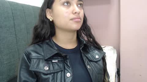 Snapshot of kate_stam chatting on January 30, 2025, 2:04 pm Kari online show from January 30, 2025, 2:04 pm