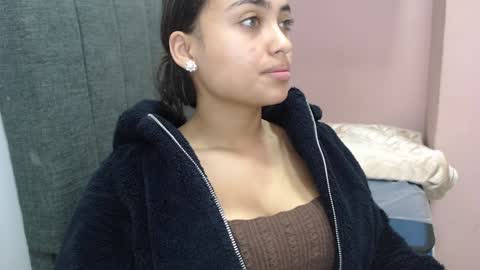 Snapshot of kate_stam chatting on February 7, 2025, 1:01 pm Kari online show from February 7, 2025, 1:01 pm