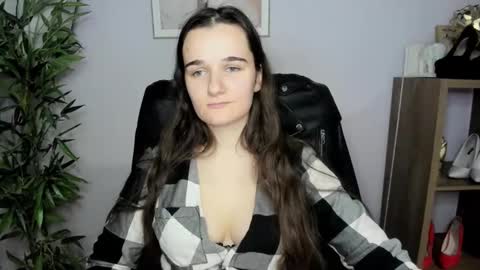 Snapshot of katedesire chatting on December 21, 2024, 11:33 am Kate online show from December 21, 2024, 11:33 am