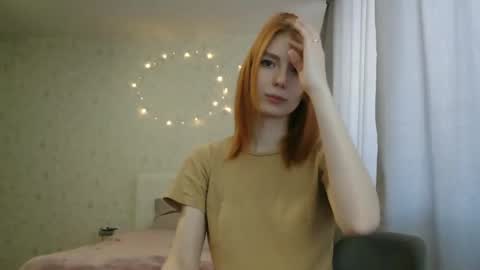 Snapshot of katekalen chatting on February 20, 2025, 6:06 am Kate Bunny online show from February 20, 2025, 6:06 am