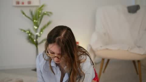 Cristina online show from April 29, 2026, 4:05 am