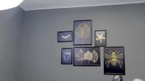 Kate online show from March 11, 2025, 12:22 am