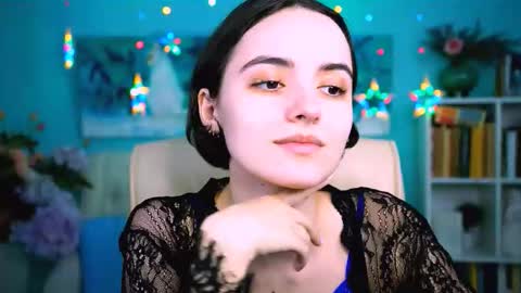 katewillows online show from February 22, 2026, 4:57 am