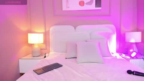 Snapshot of kathe_asian chatting on March 25, 2026, 6:47 pm online show from March 25, 2026, 6:47 pm