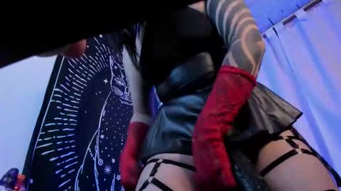 Katherin your fking goddes online show from December 18, 2025, 5:35 am