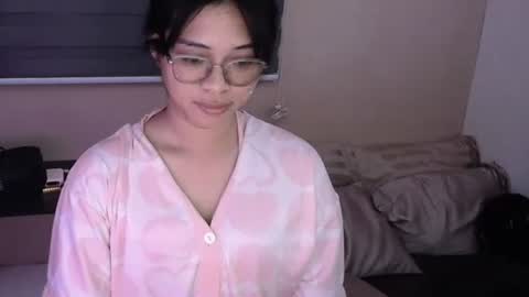 Snapshot of katherine12xx chatting on May 17, 2026, 7:32 pm katherine12xx online show from May 17, 2026, 7:32 pm