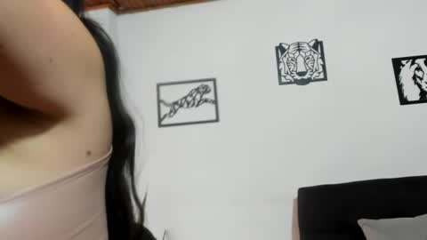 katherine_blair online show from July 8, 2026, 12:20 pm