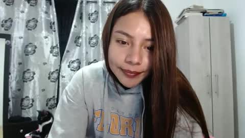Snapshot of katherine_rodas2 chatting on December 15, 2024, 8:36 pm katherine_rodas2 online show from December 15, 2024, 8:36 pm
