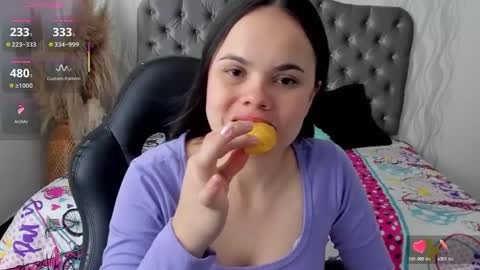 Snapshot of kathh_latorre chatting on September 30, 2025, 3:17 pm kathh_latorre online show from September 30, 2025, 3:17 pm