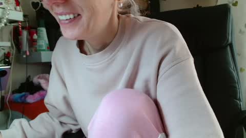 Kathleen online show from May 24, 2026, 7:57 am