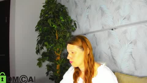 Snapshot of kathrine_meye chatting on June 10, 2026, 1:28 am Katy online show from June 10, 2026, 1:28 am