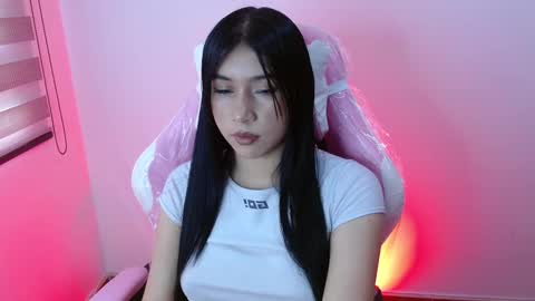 Snapshot of kathy_de chatting on October 22, 2025, 5:56 pm kathy de online show from October 22, 2025, 5:56 pm