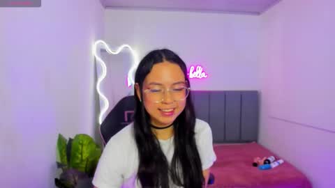 Kathy  online show from November 9, 2025, 11:41 am