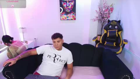 Kathia Thiago  online show from January 15, 2026, 12:10 pm