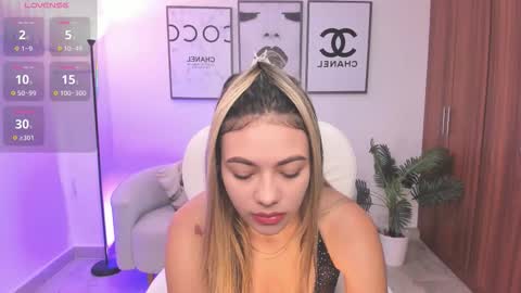 kathyaa_evans online show from September 25, 2025, 7:06 pm
