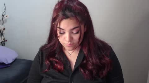 kathygonzalez_ online show from February 14, 2025, 5:03 pm