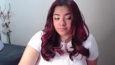 kathygonzalez_ online show from February 15, 2025, 8:54 pm