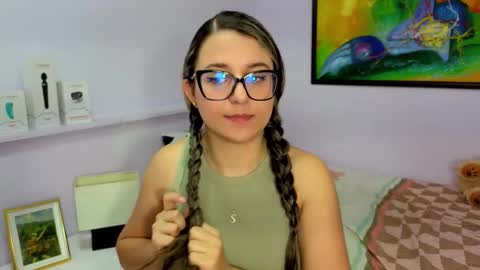 Khaterine online show from March 6, 2026, 12:12 pm