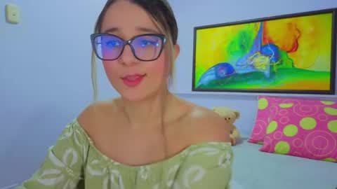 Khaterine online show from June 12, 2026, 12:15 pm