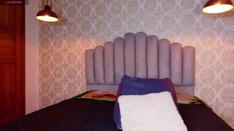 Katia online show from November 29, 2025, 7:50 pm