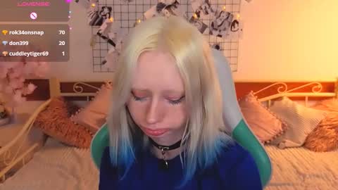 Katia  online show from February 19, 2026, 10:11 am