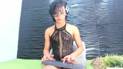 KATIA online show from April 18, 2026, 8:53 pm