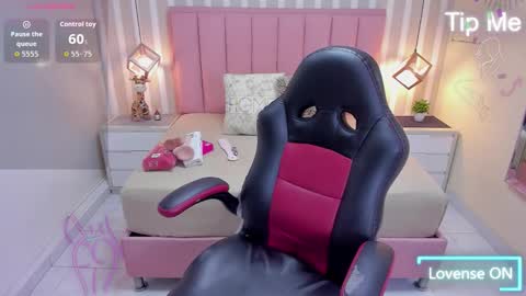 KATIA online show from October 15, 2025, 12:05 pm