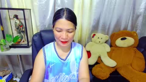 Snapshot of katie_8441 chatting on October 7, 2025, 5:15 am Kate online show from October 7, 2025, 5:15 am