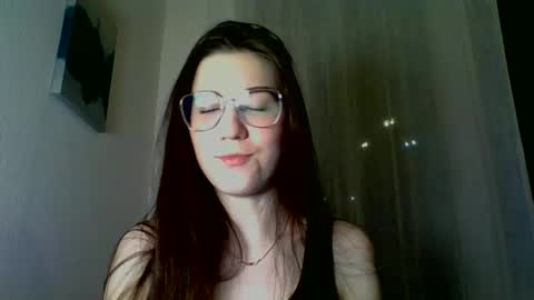 katie_foxi online show from January 23, 2025, 4:59 pm