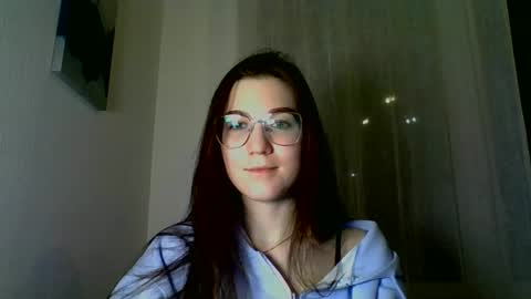katie_foxi online show from January 25, 2025, 4:13 pm